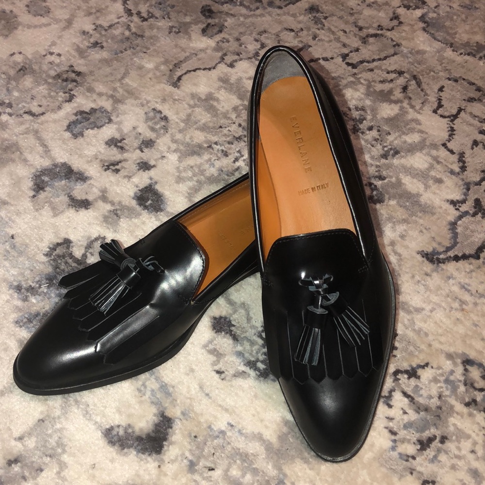 -Sold- Everlane Modern Tassel Loafer